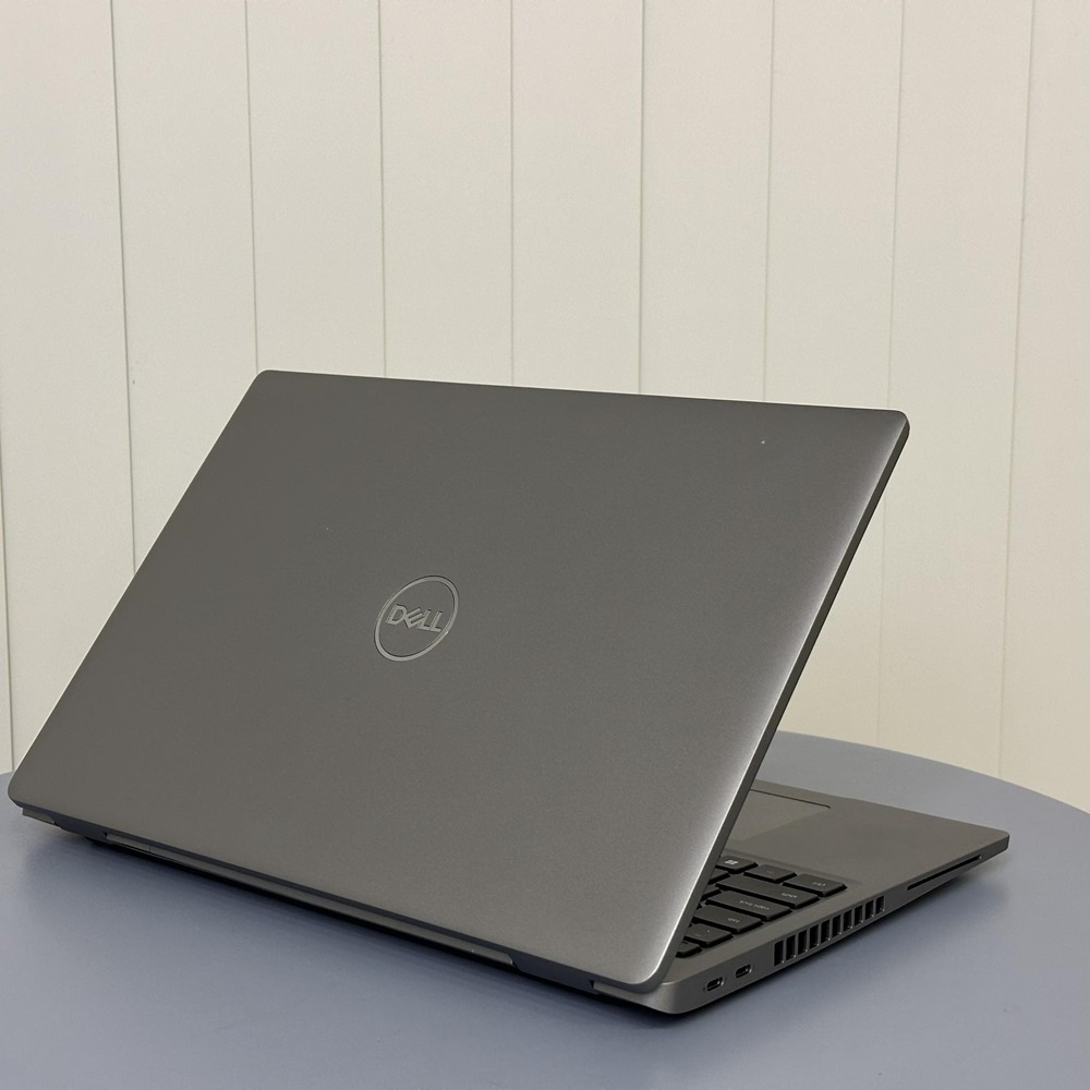 Dell Latitude 5511