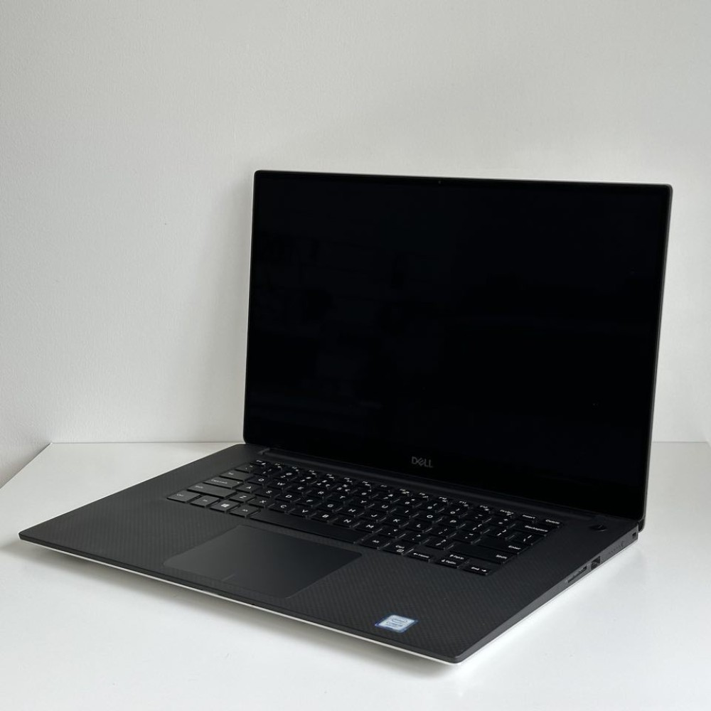 Dell Precision 5540 4K