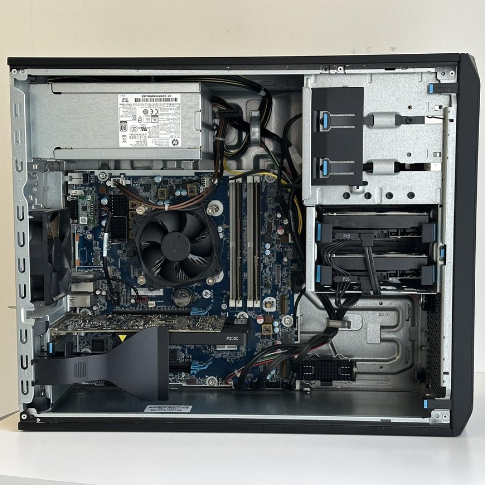 HP Z2 G4 Workstation