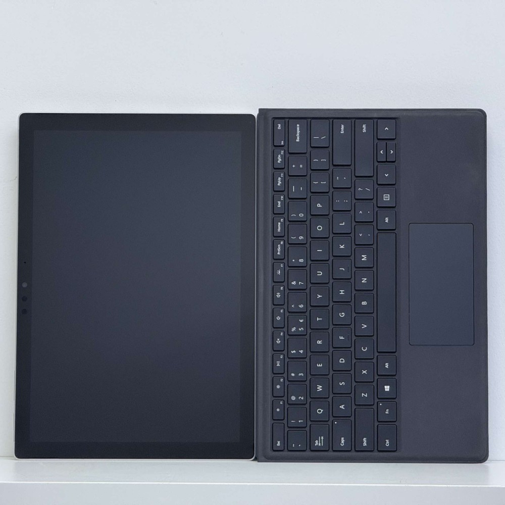 Microsoft Surface Pro 6